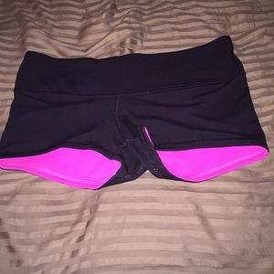 Size 8 Lululemon boogie shorts